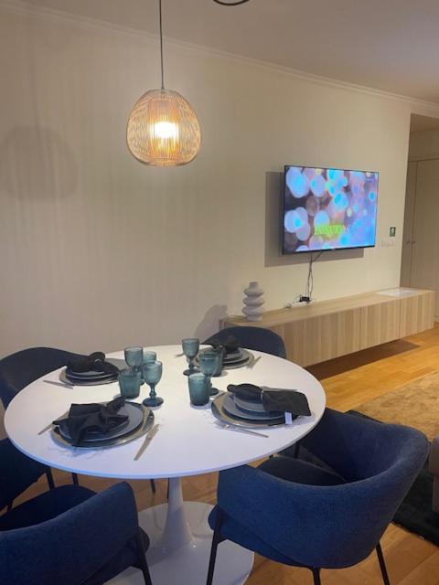 Besthomestay- Lisbon- Garden, Pool & Garage Lisbon