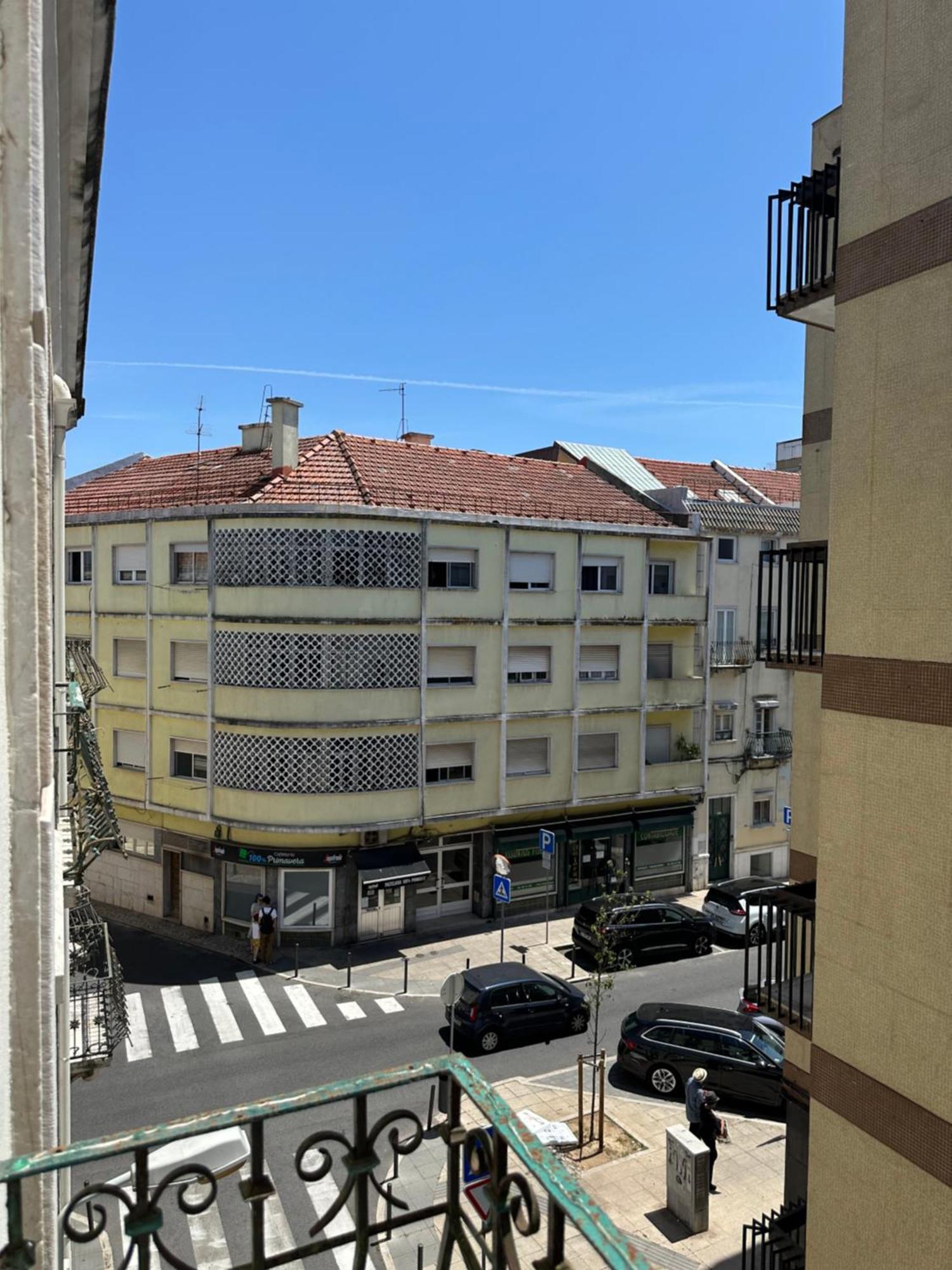 Homestay Garden Campo De Ourique - *