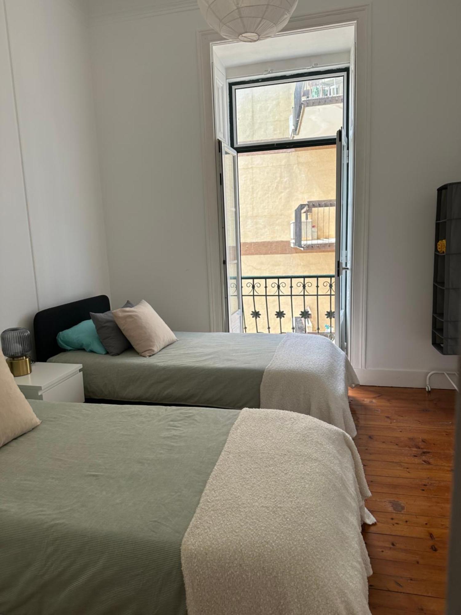 Garden Campo De Ourique - Homestay Lisbon