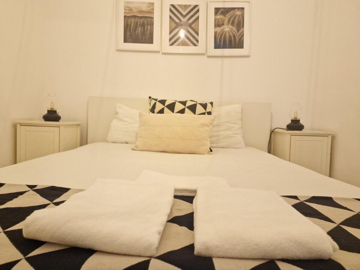 Avenida Terrace Apartment