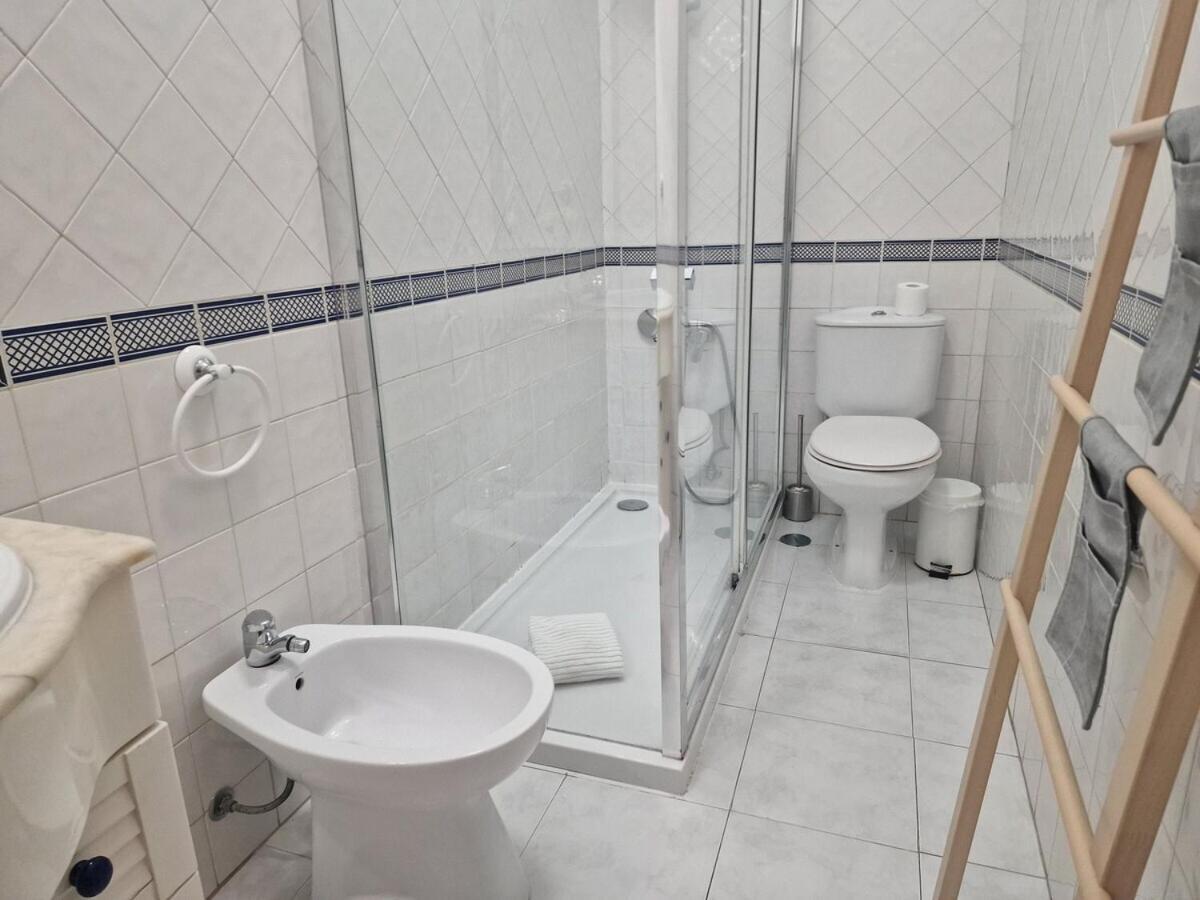 Avenida Terrace Apartment *