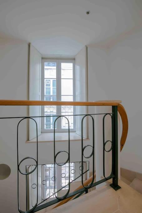 Historical 3 Bedroom Duplex In * Lisbon