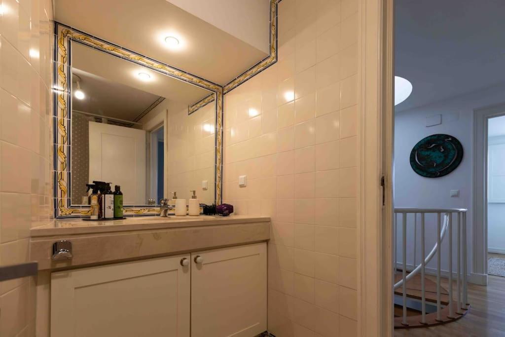 Apartment Historical 3 Bedroom Duplex In Lisbon