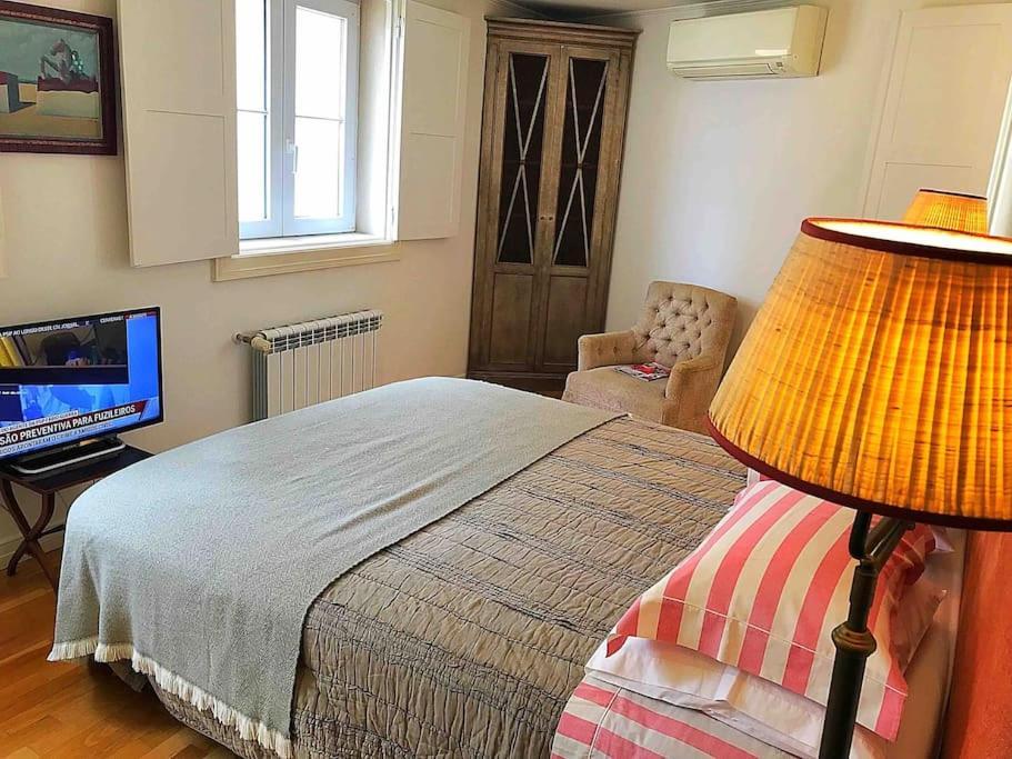 Historical 3 Bedroom Duplex In Lisbon