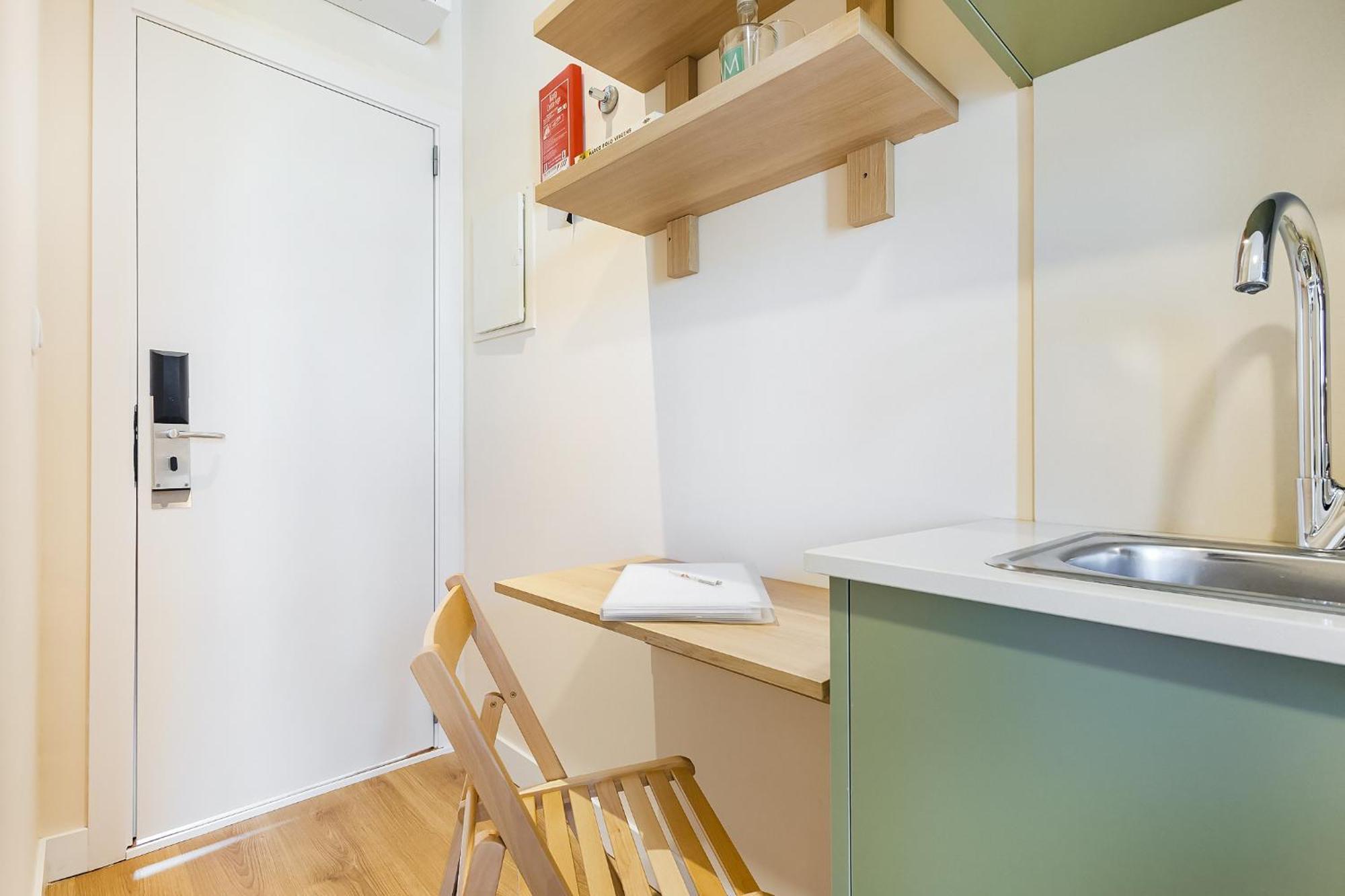 Metropolitan Living - Campolide Apartment *