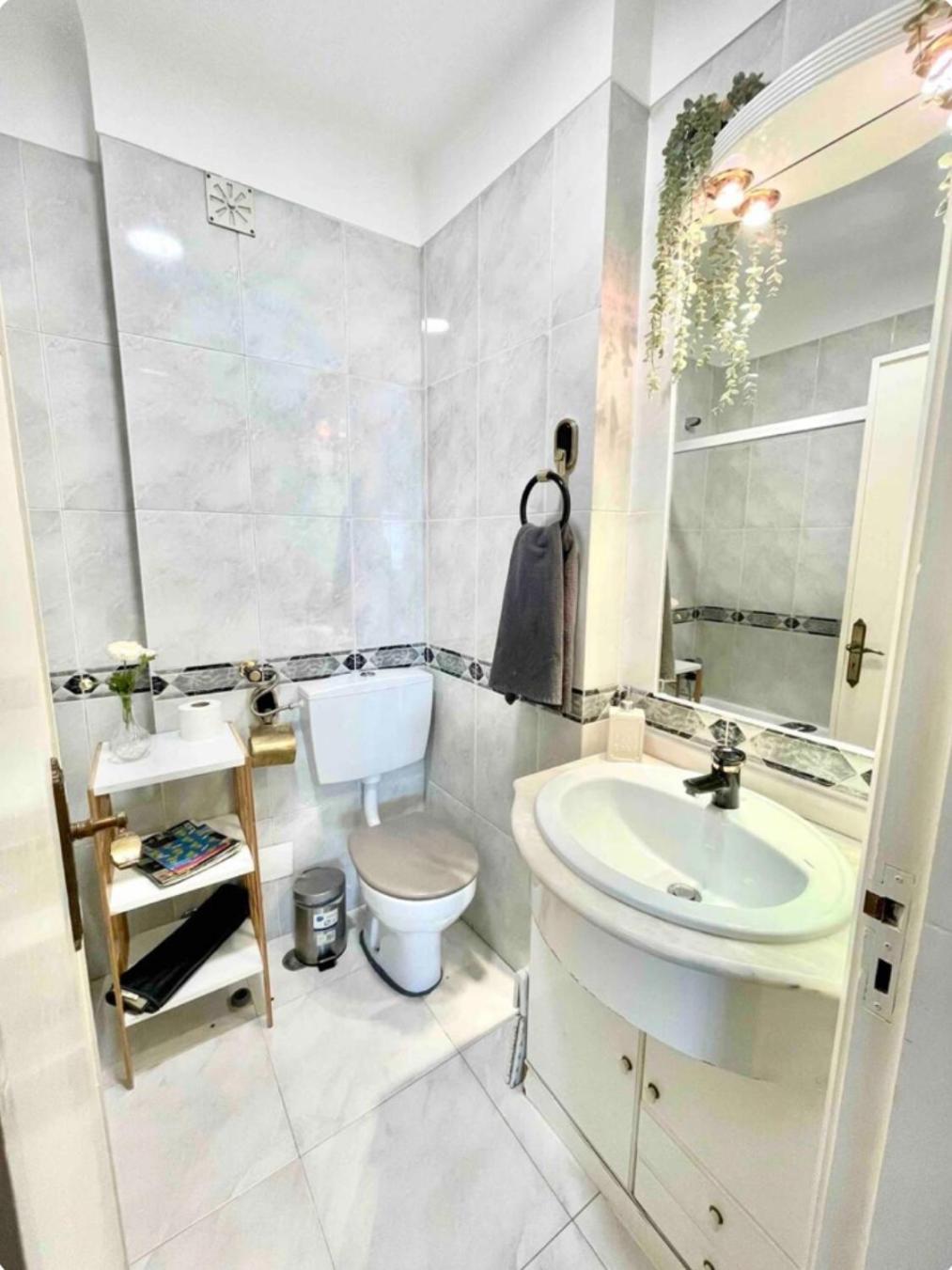 Apartamento Sky View 3br + Near Airport + Free Parking Lisboa