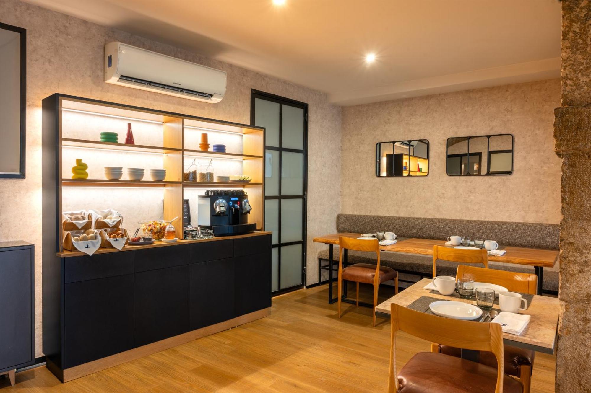 Urbano Flh Hotel