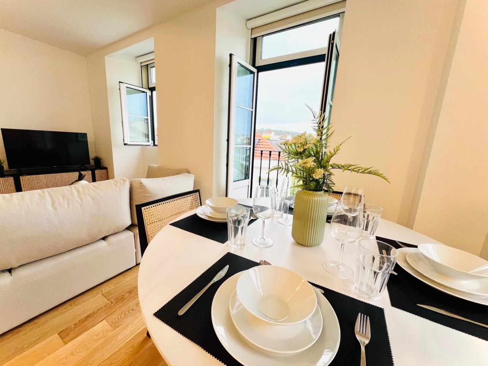 Pink House Ii Beautiful 2 Bedroom Flat In City Center *
