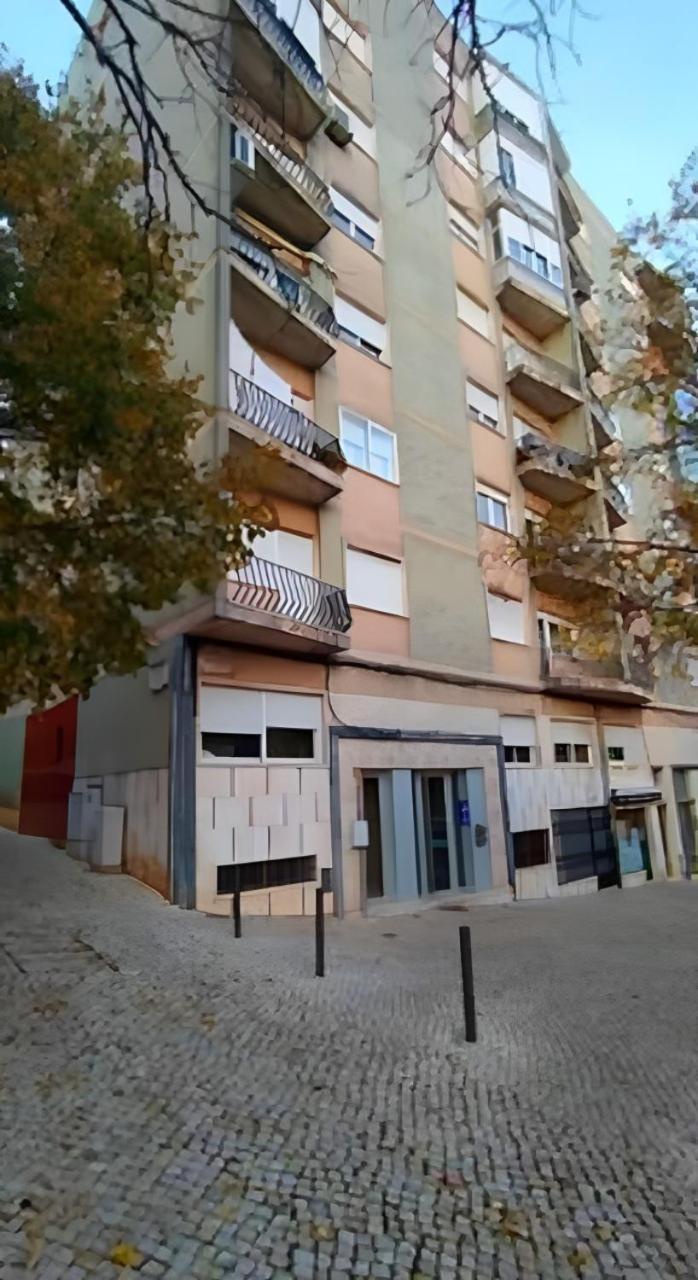Private Rooms In Shared Apartment - Shared Bathroom And Dog Friendly
