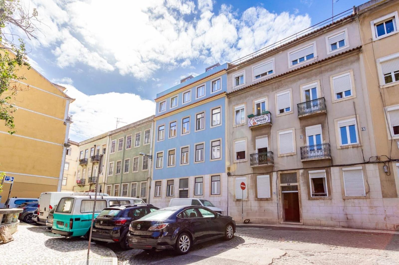 Guest house Divine House Of Graca Lisbon