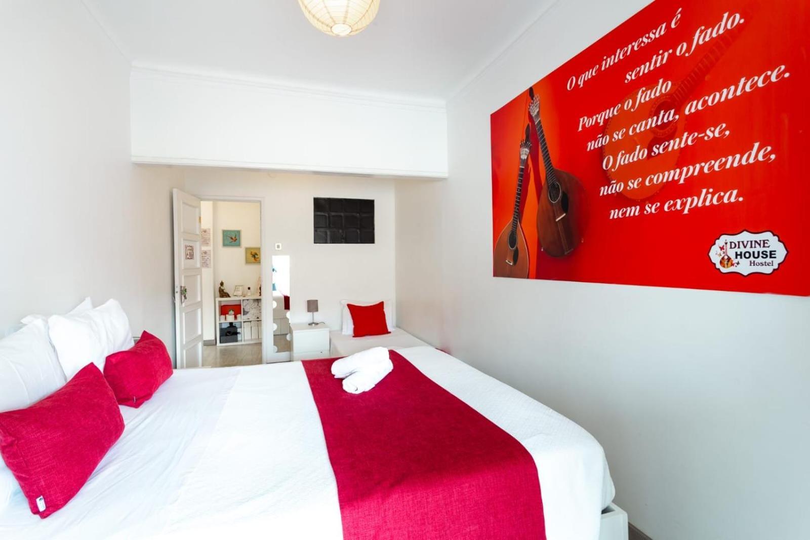 Guest house Divine House Of Graca Lisbon