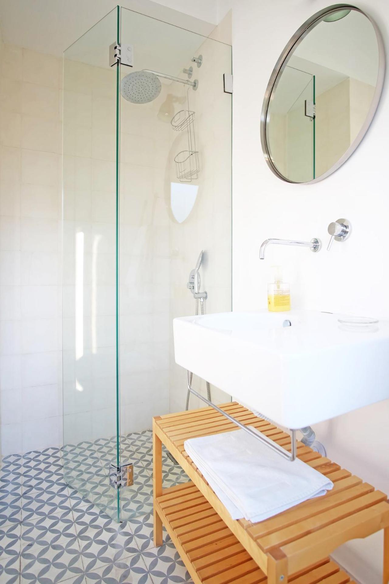Cec Charm At Coolest Area To Stay: Pr. Real / Br. Alto