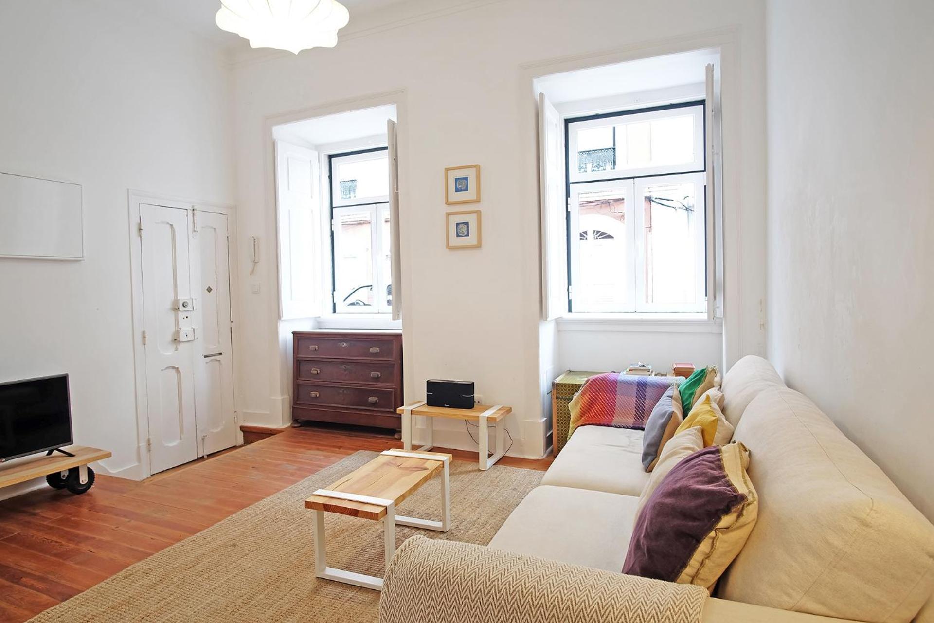 Apartment Cec Charm At Coolest Area To Stay: Pr. Real / Br. Alto Lisbon