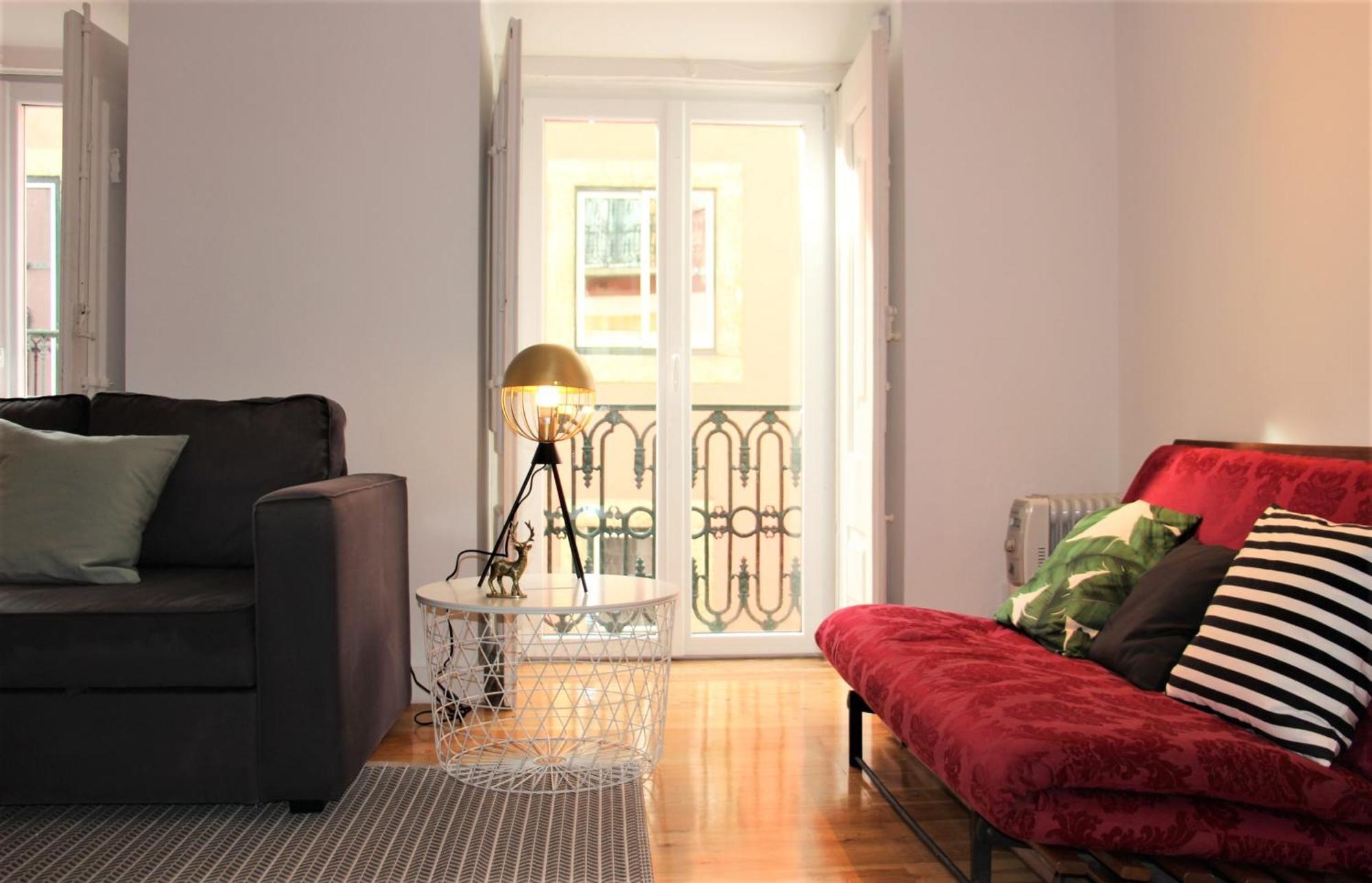 Apartment C3 Bairro Alto Cozy Romantic Loft In 18th Century Building *