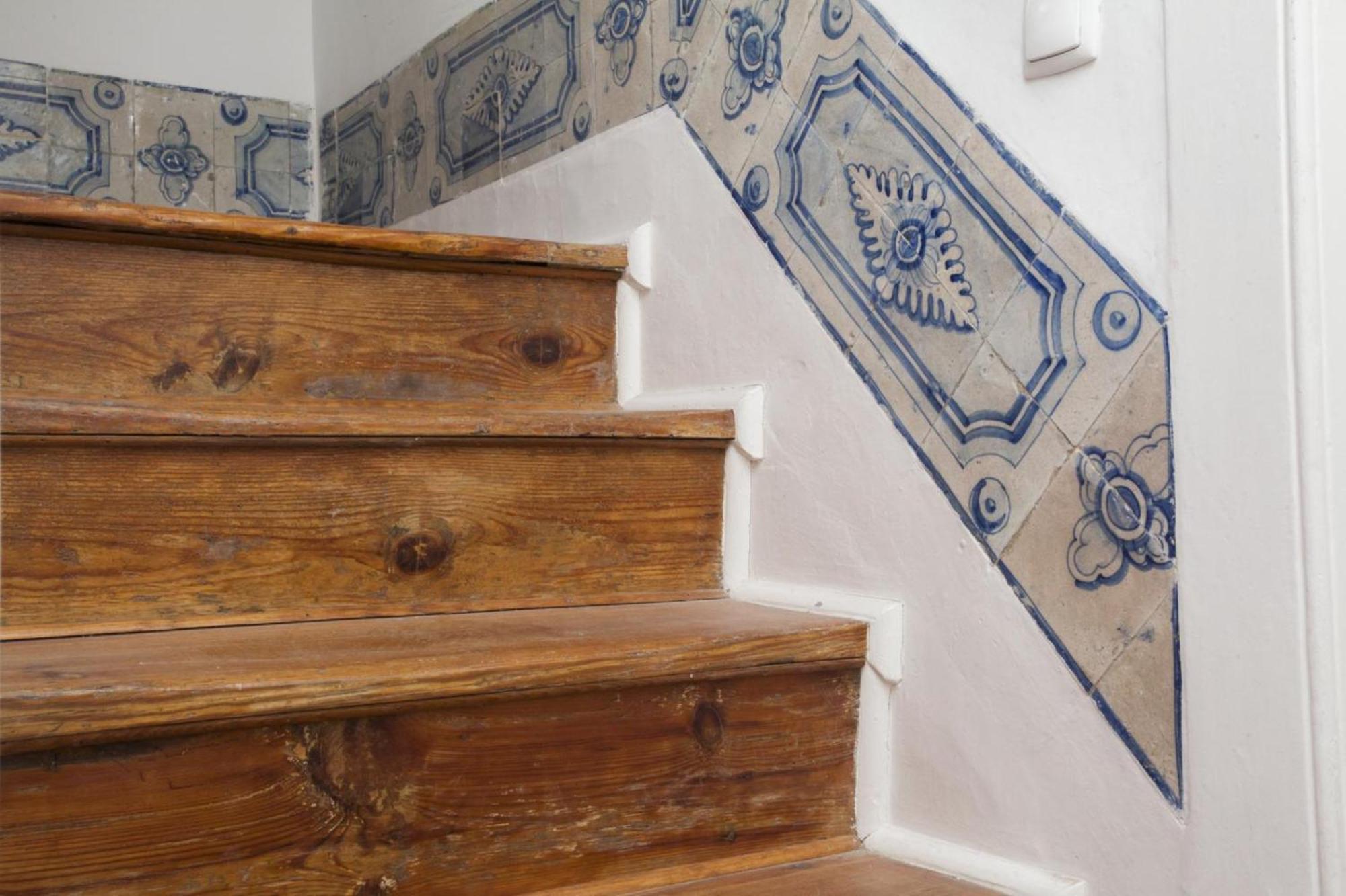 Apartment C3 Bairro Alto Cozy Romantic Loft In 18th Century Building Lisbon