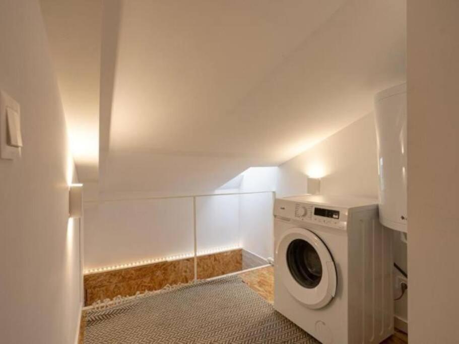 Portucale ! Santos Loft Mezzanine Apartment