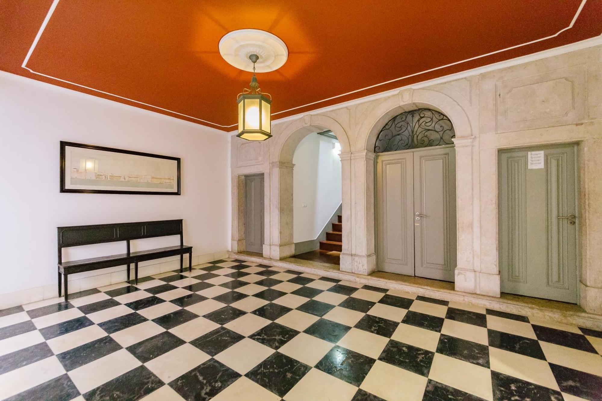 Chiado 2 Bedroom Elegant Apartment *