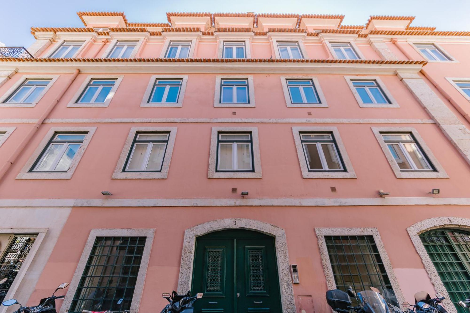 Apartment Chiado 2 Bedroom Elegant *