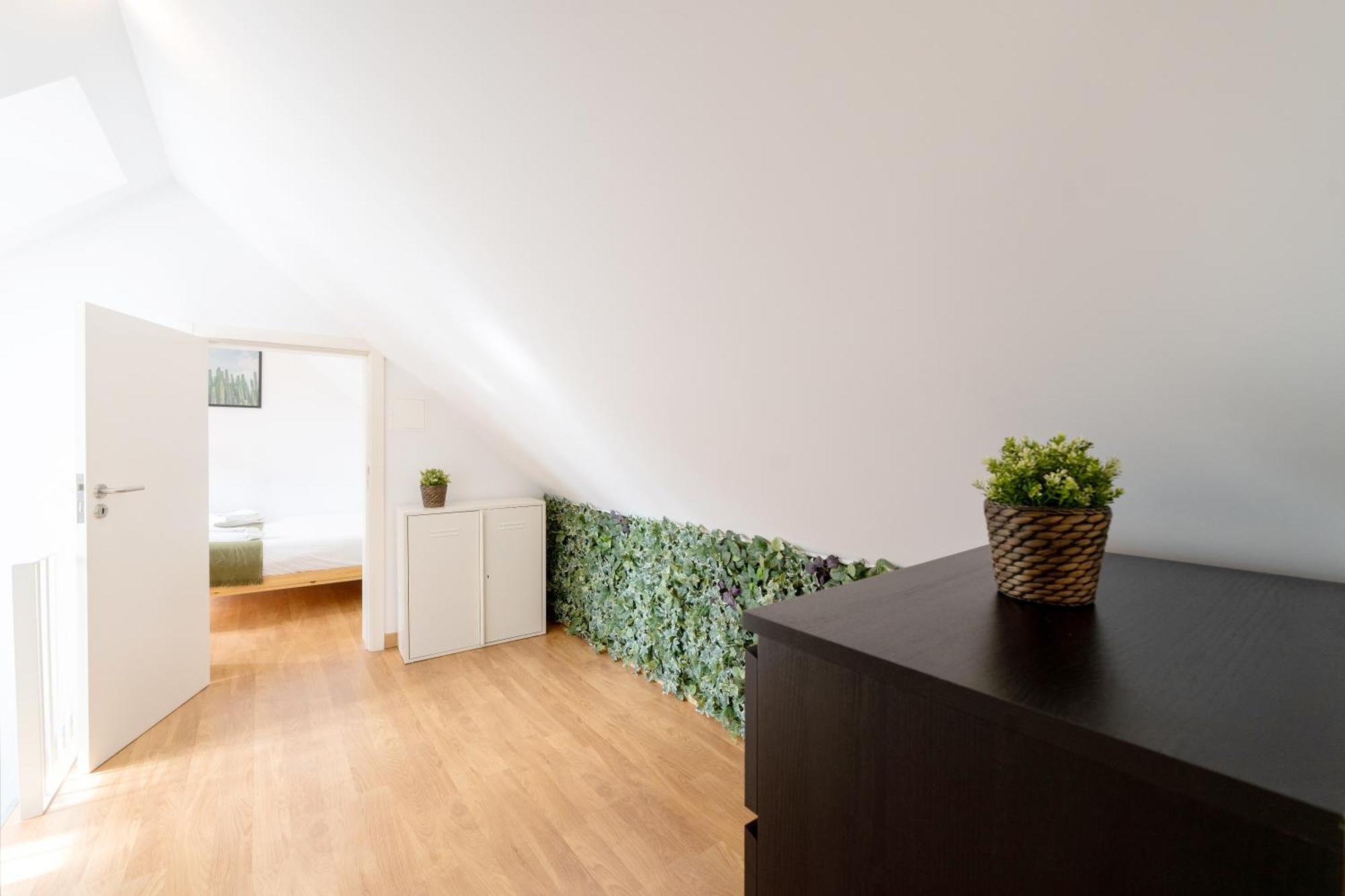 Hill House - No. 589a Lisboa