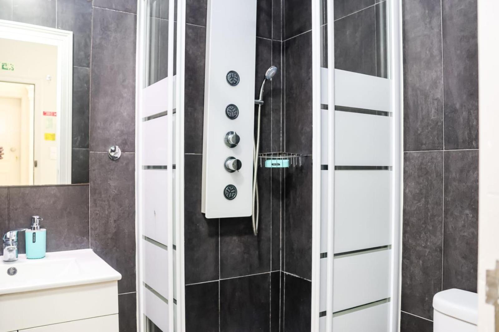 Residencia Queiros - T1 Lisbon