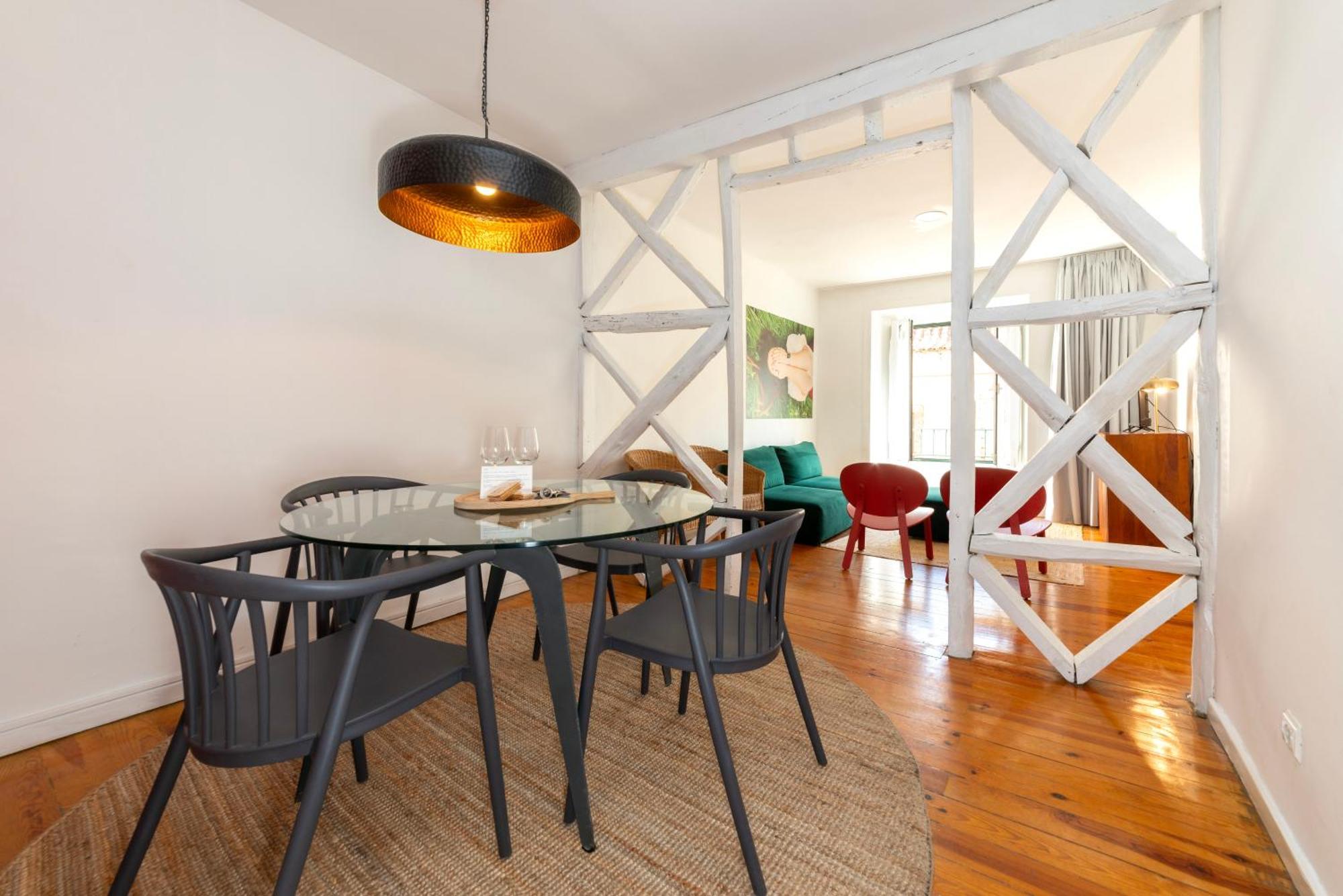 Alfama - Se Cathedral | Cheese & Wine Apartment *