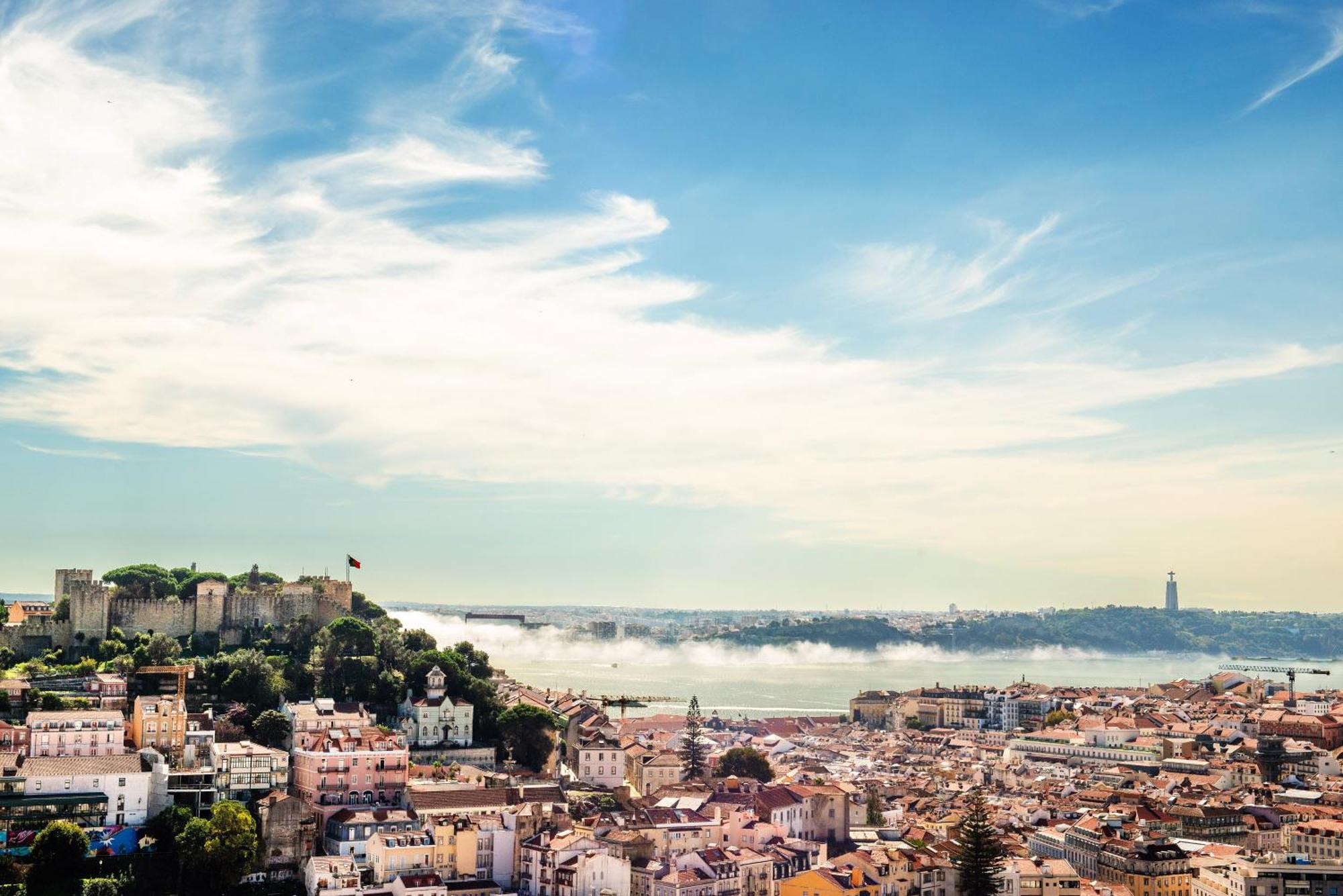 Graca - Castle | Cheese & Wine Apartment Lisbon