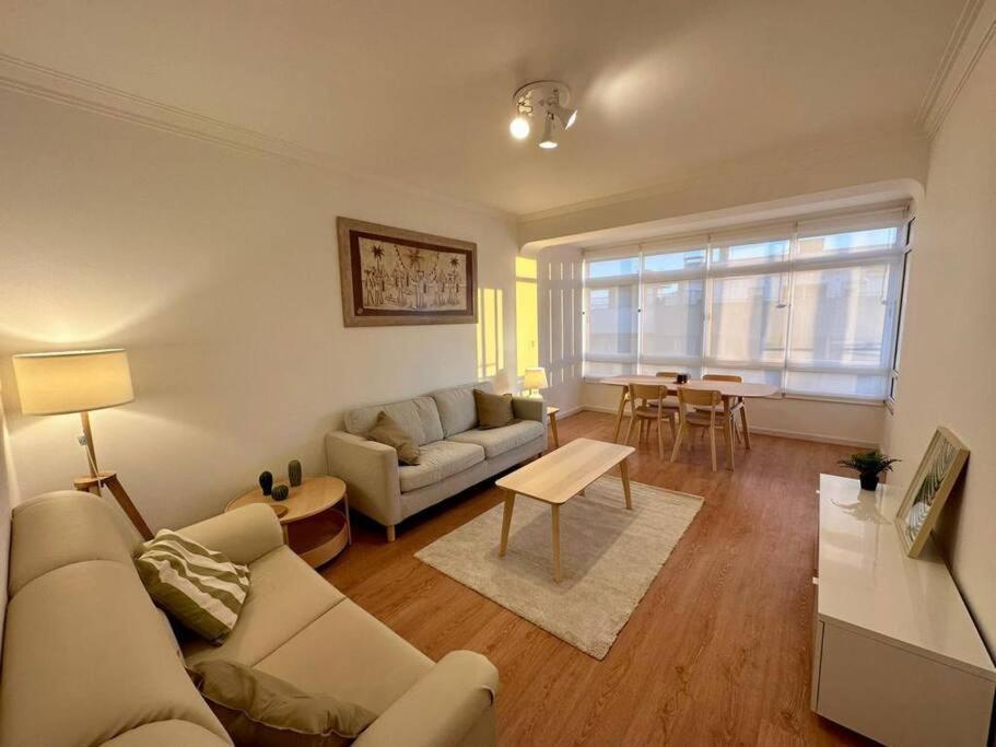 Double With Balcony Apartment Lisbon
