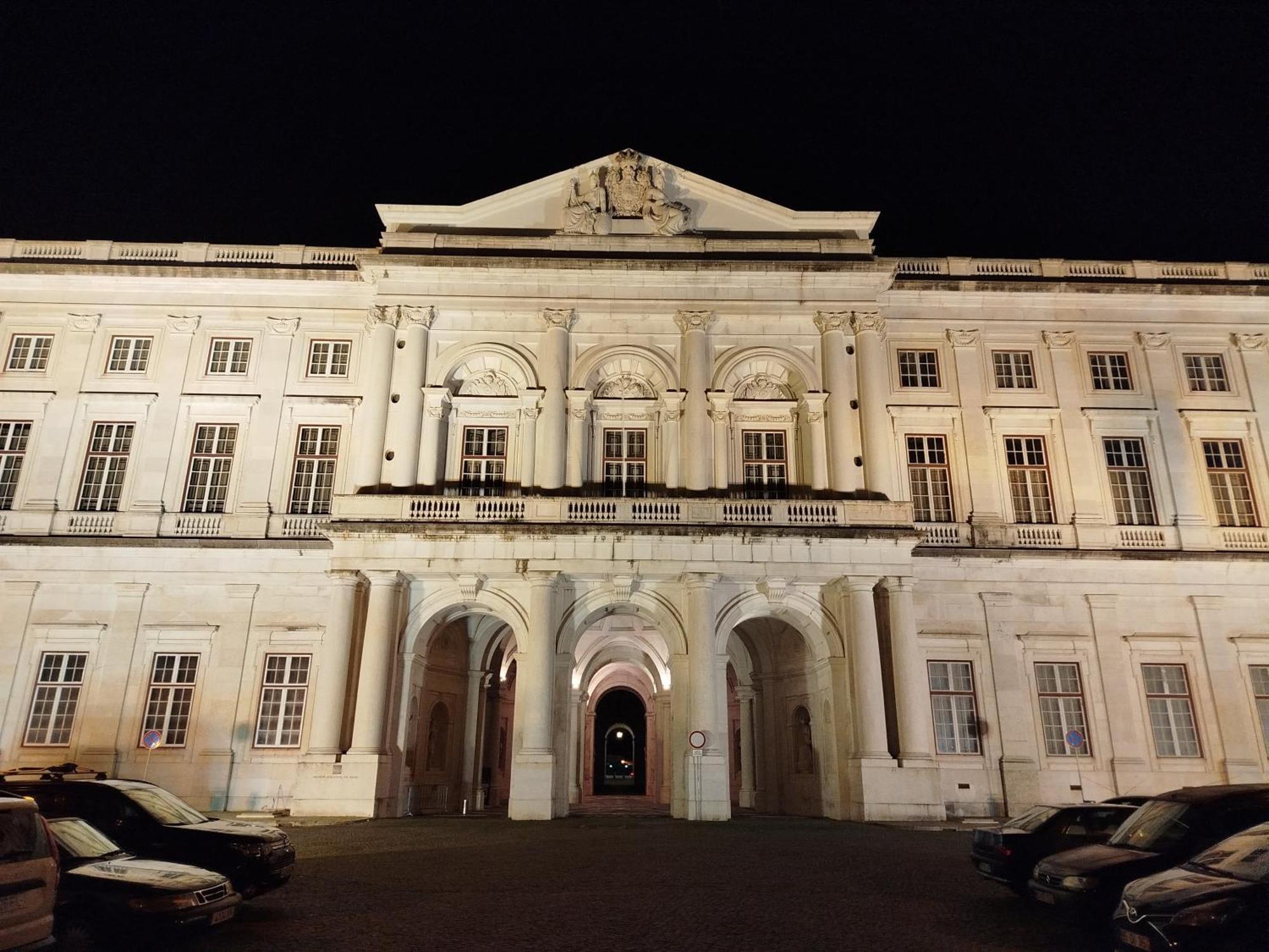 Ajuda Palace Apartment *