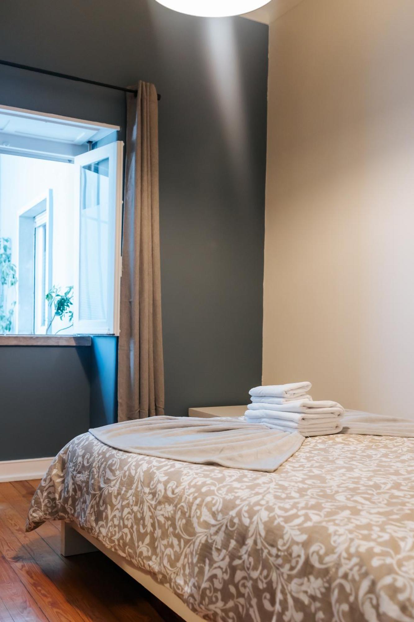 Aquilla Family 204 Homestay Lisbon
