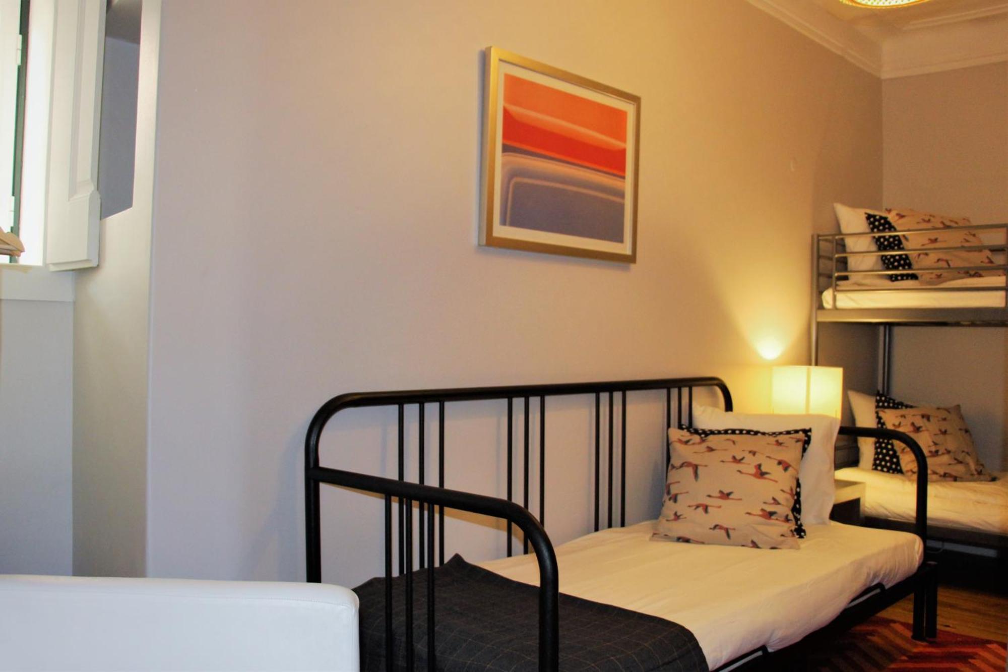 Apartment Sm1-happy At Hip Pr.real & Bair.alto + Private Patio!