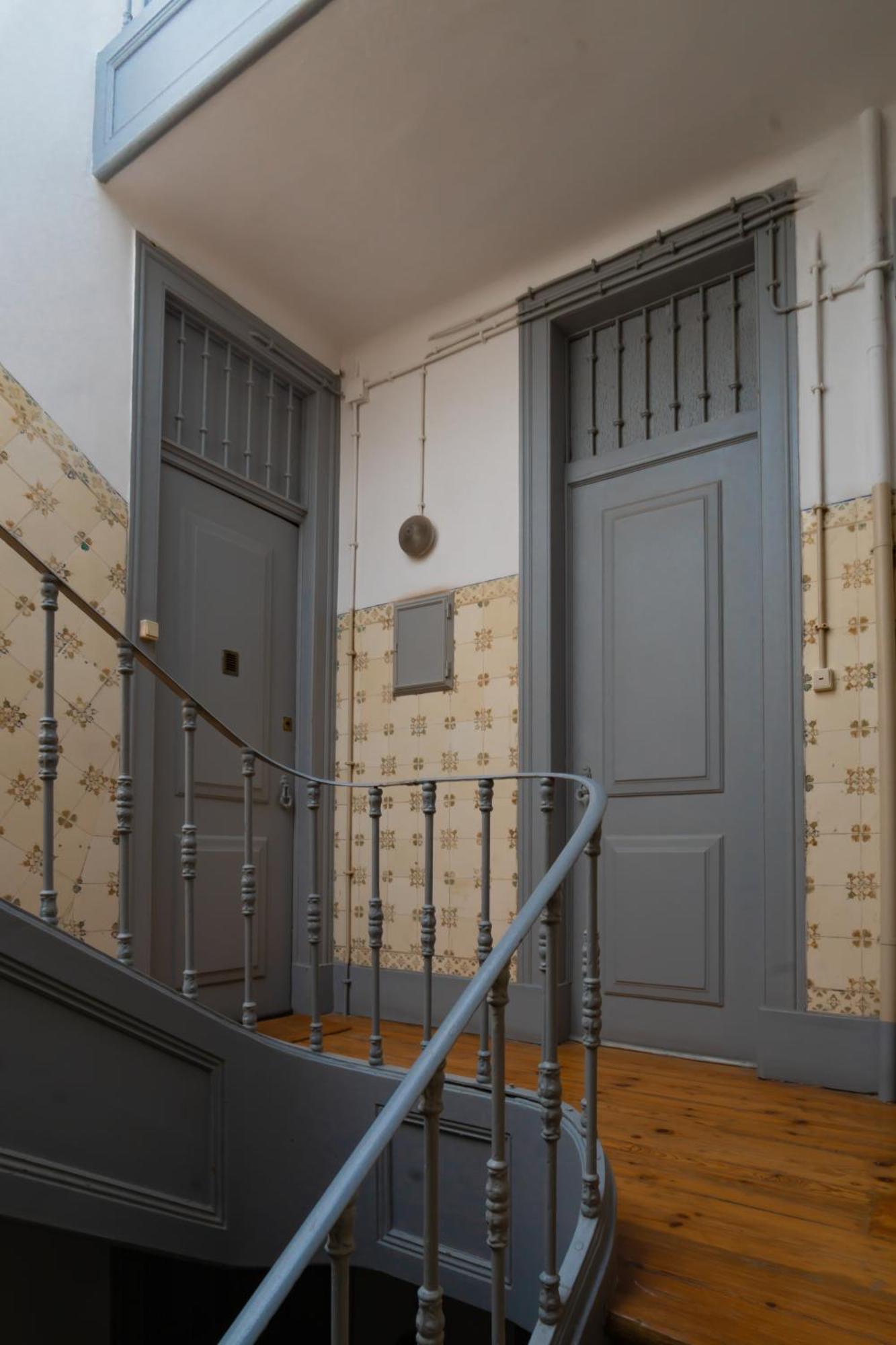 Life In Colour & Art - Charming 3bed Lisbon
