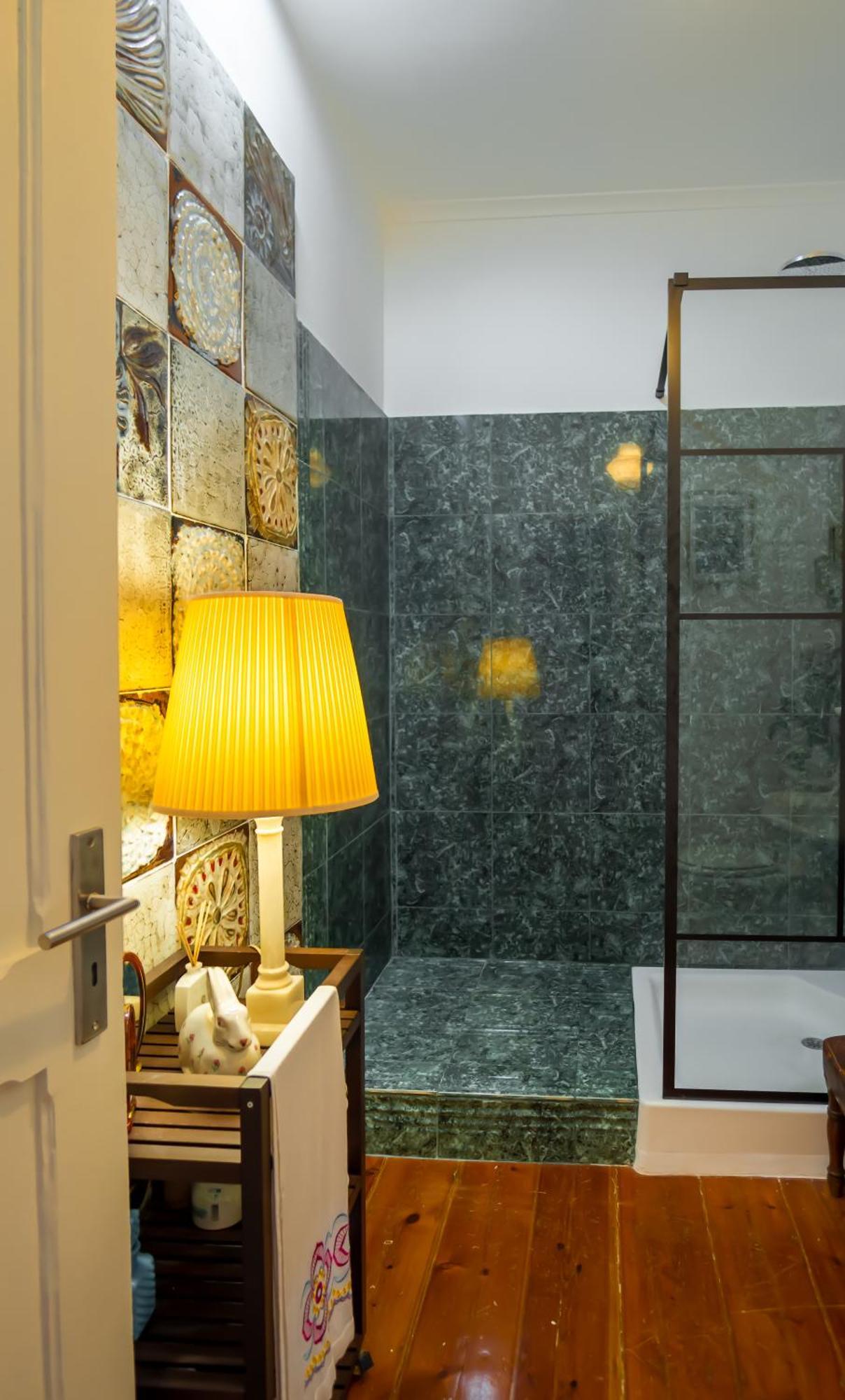 Life In Colour & Art - Charming 3bed Lisbon
