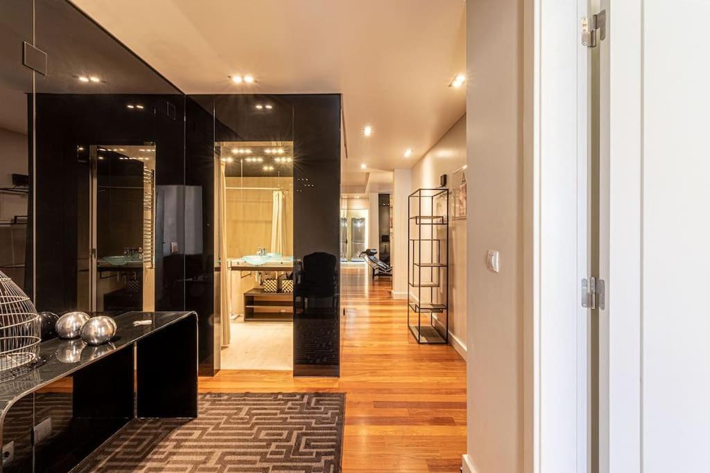 Chiado Deluxe Modern Feel 3 Bedroom *
