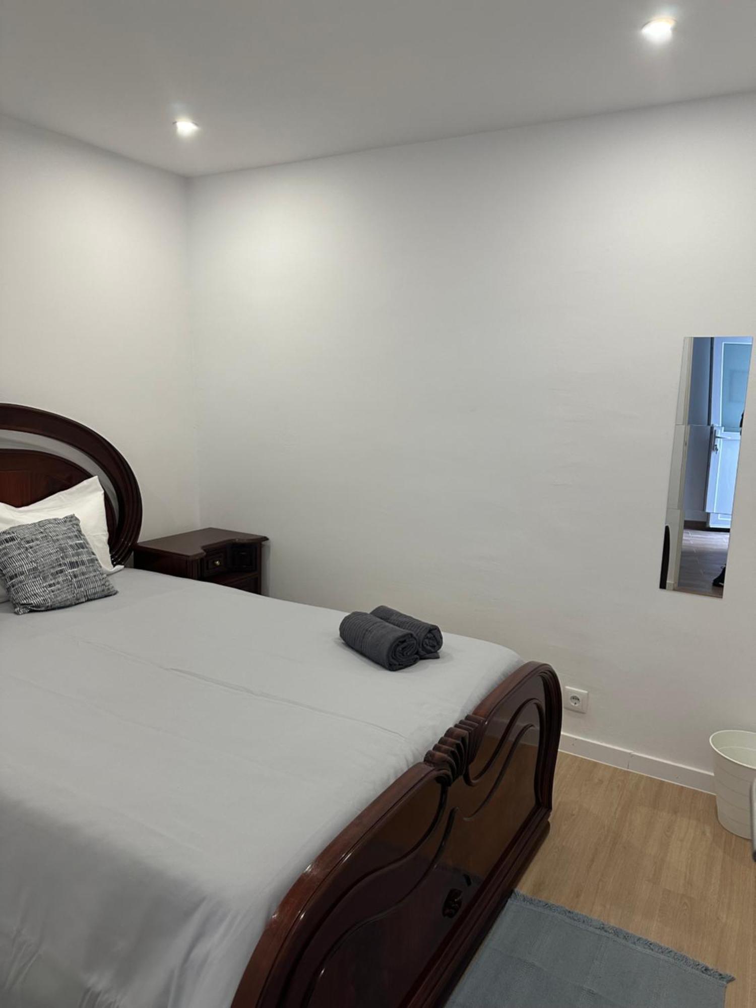 Quarto em Acomodações Particulares Village Marques De Pombal *