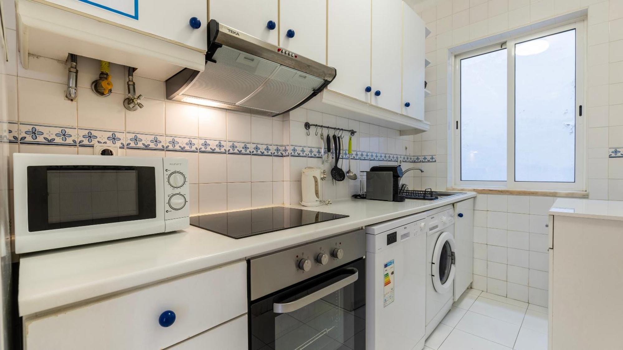 Apartment Liberdade Charming By Lovelystay