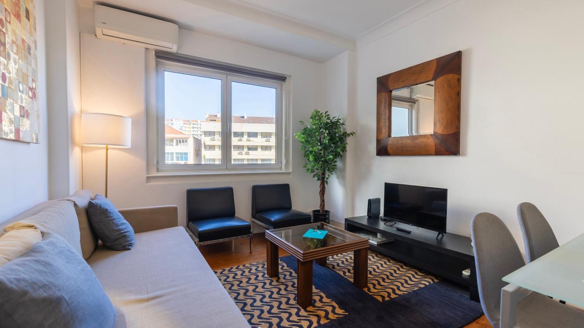 Apartment Liberdade Charming By Lovelystay *