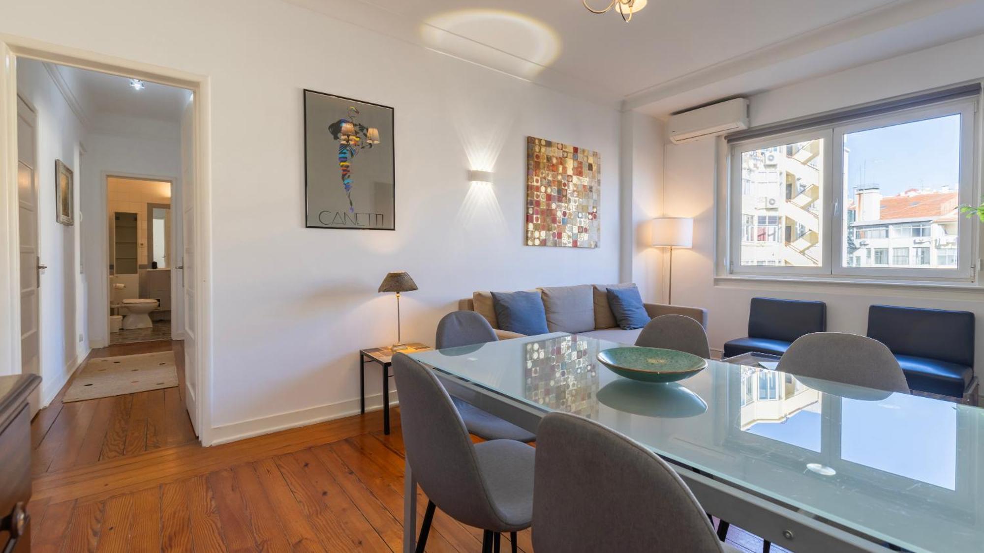 Apartment Liberdade Charming By Lovelystay