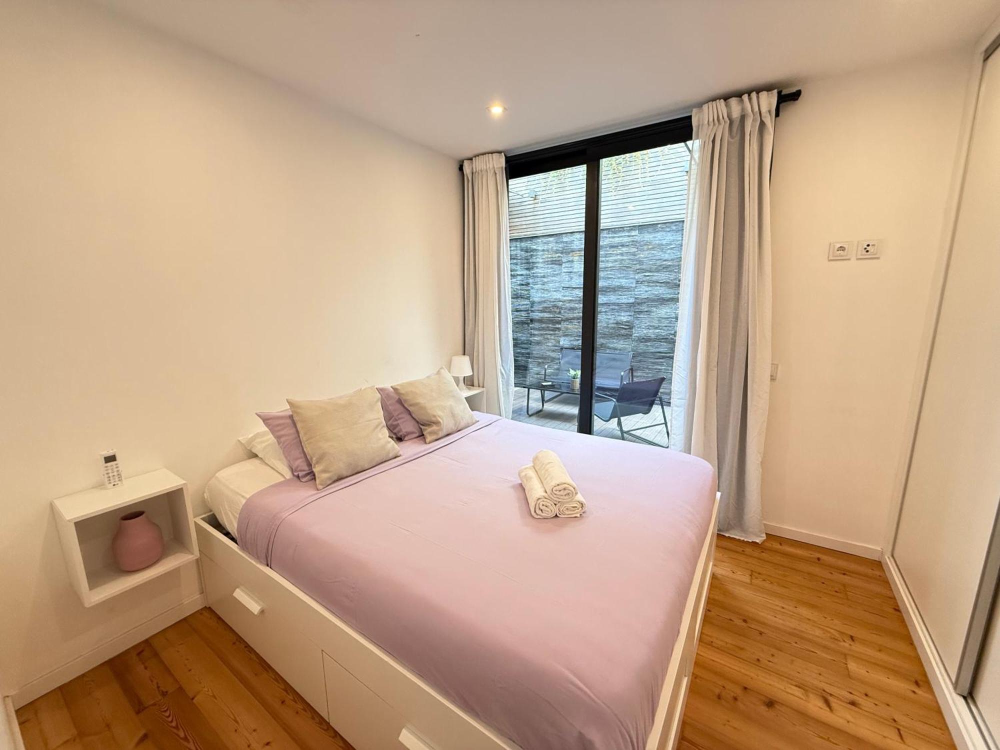 Well Apartment *