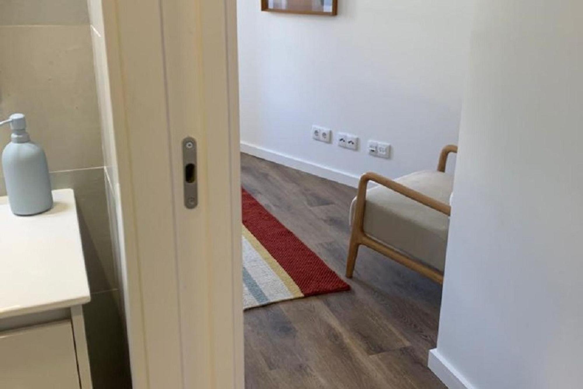 Apartment 2bdr Comfy In Graca By Lovelystay