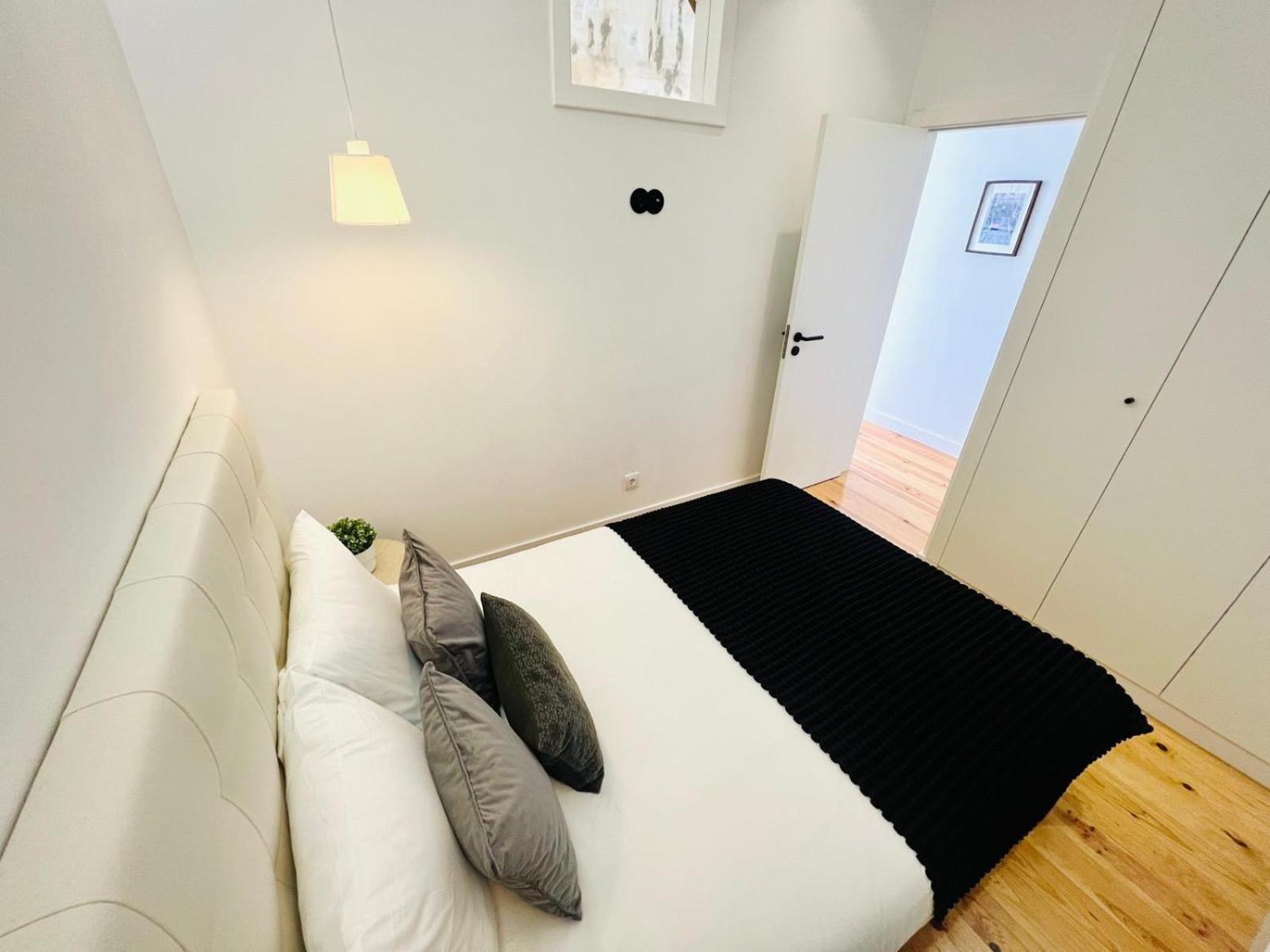 Morais A Stylish Flat For A Memorable Apartment Lisbon