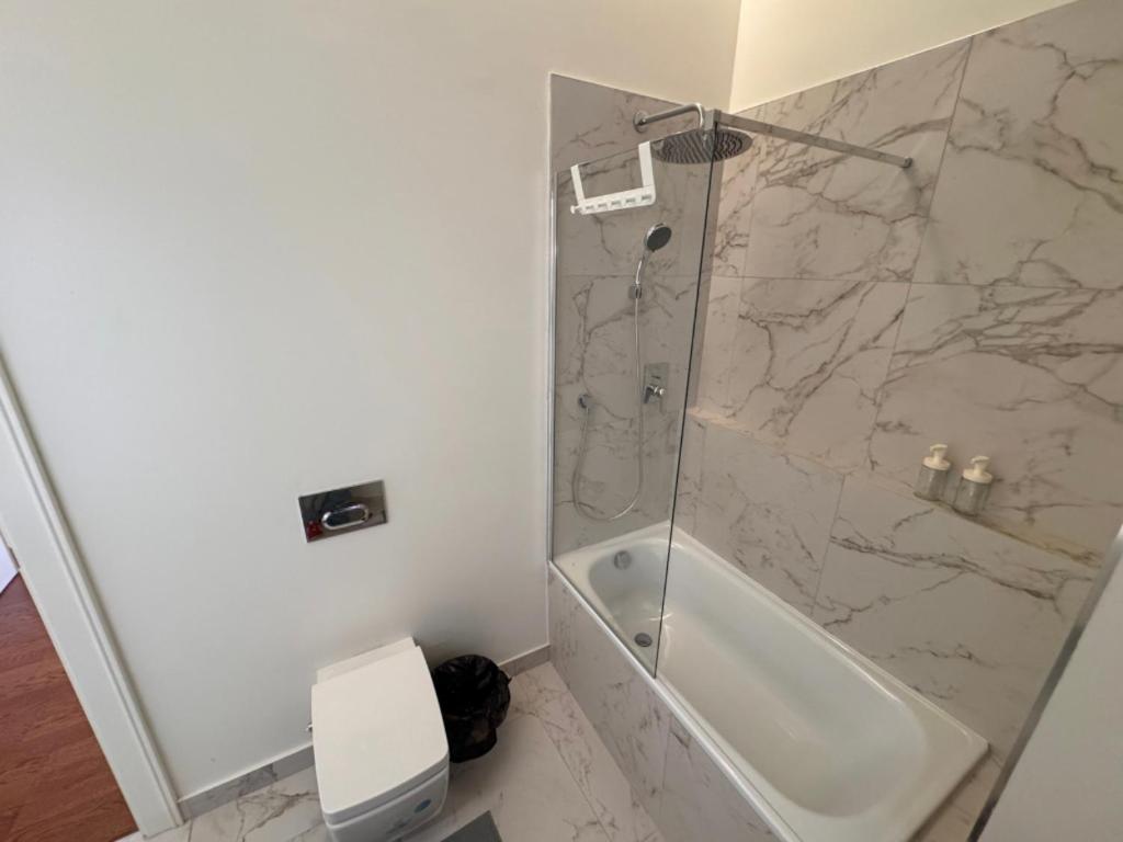 Augusta Luxury - Near Praca Do Comercio Apartment