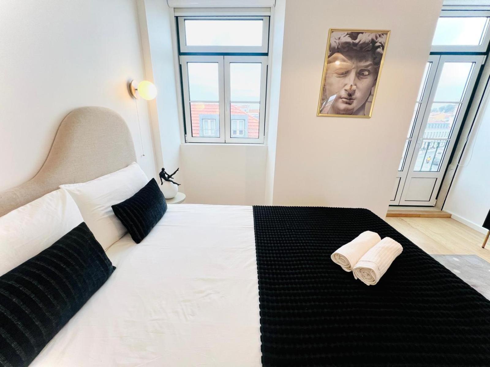 Apartment Pink House Beautiful 2 Bedroom Flat In Center