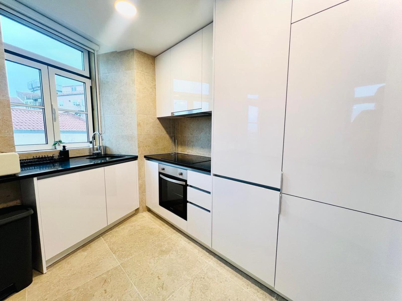 Apartment Pink House Beautiful 2 Bedroom Flat In Center Lisbon