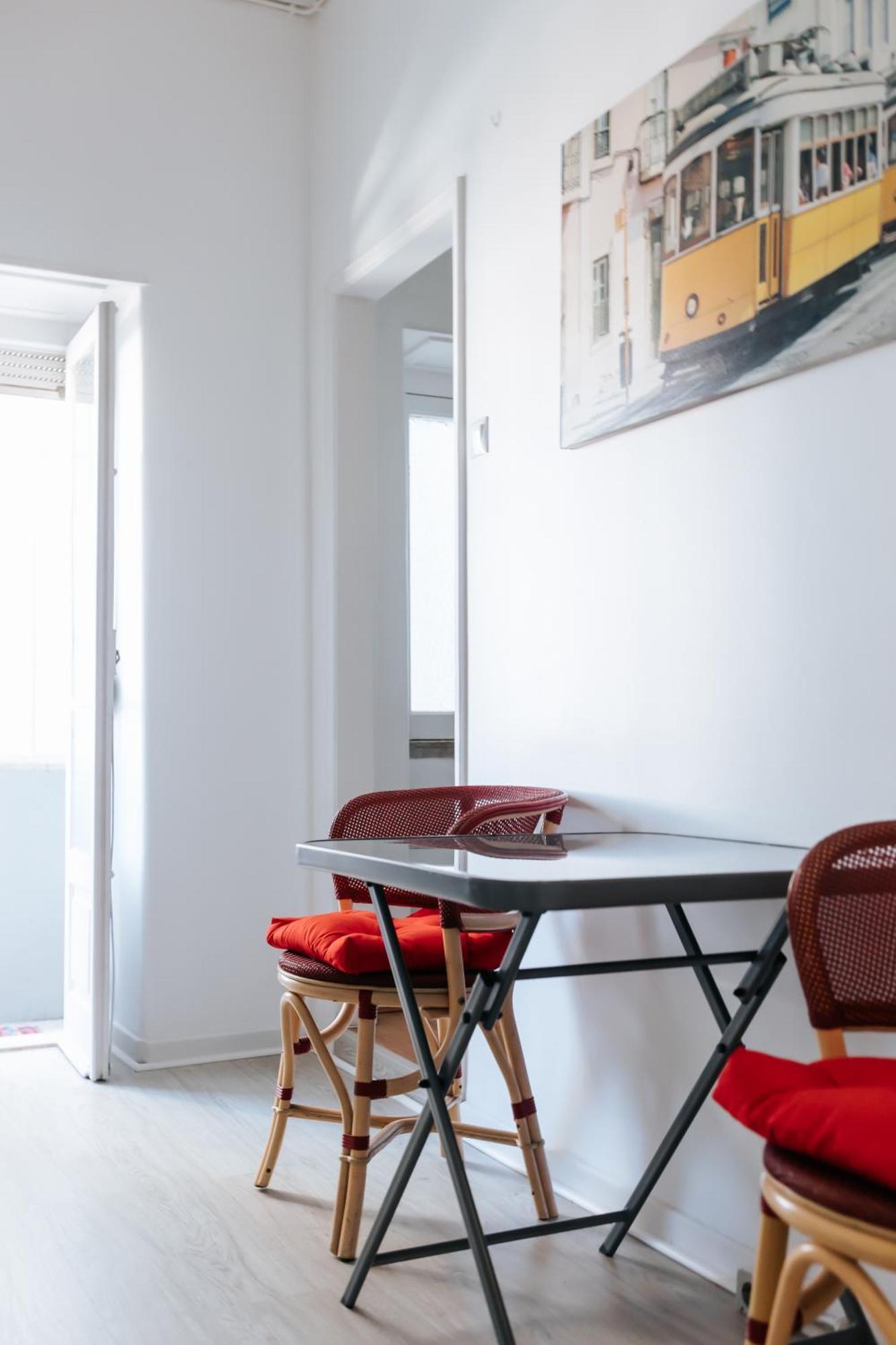 Aquilla Family 206 Homestay Lisbon