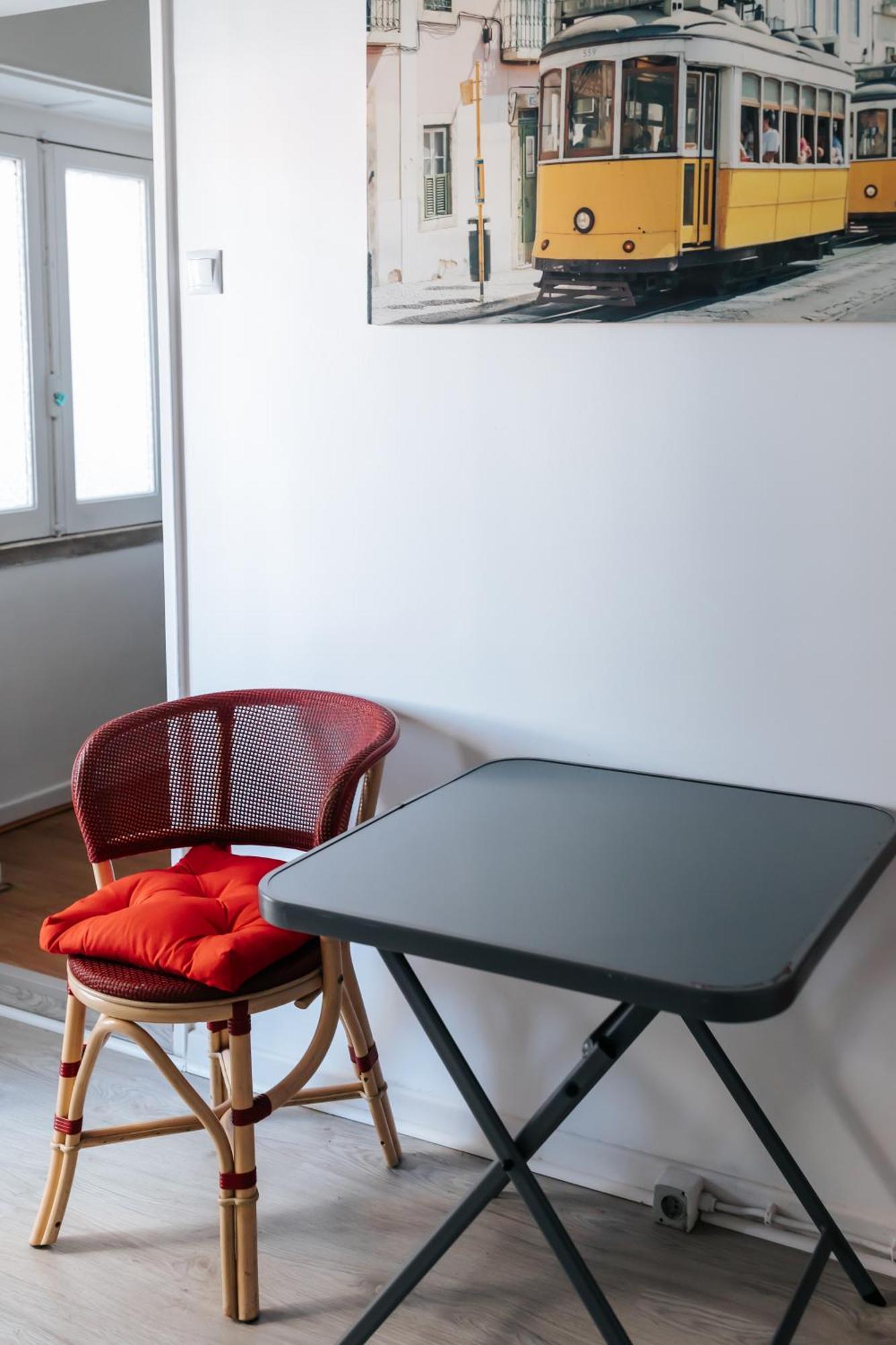 Aquilla Family 201 Homestay Lisbon