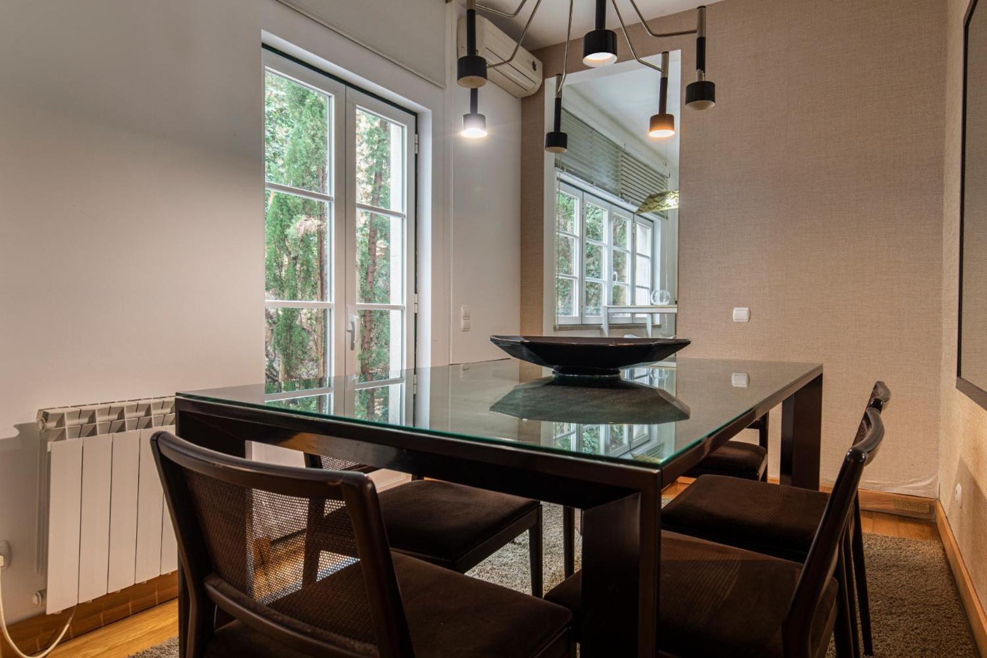 Apartamento Engenheiro Miguel Pais 11 Lisboa