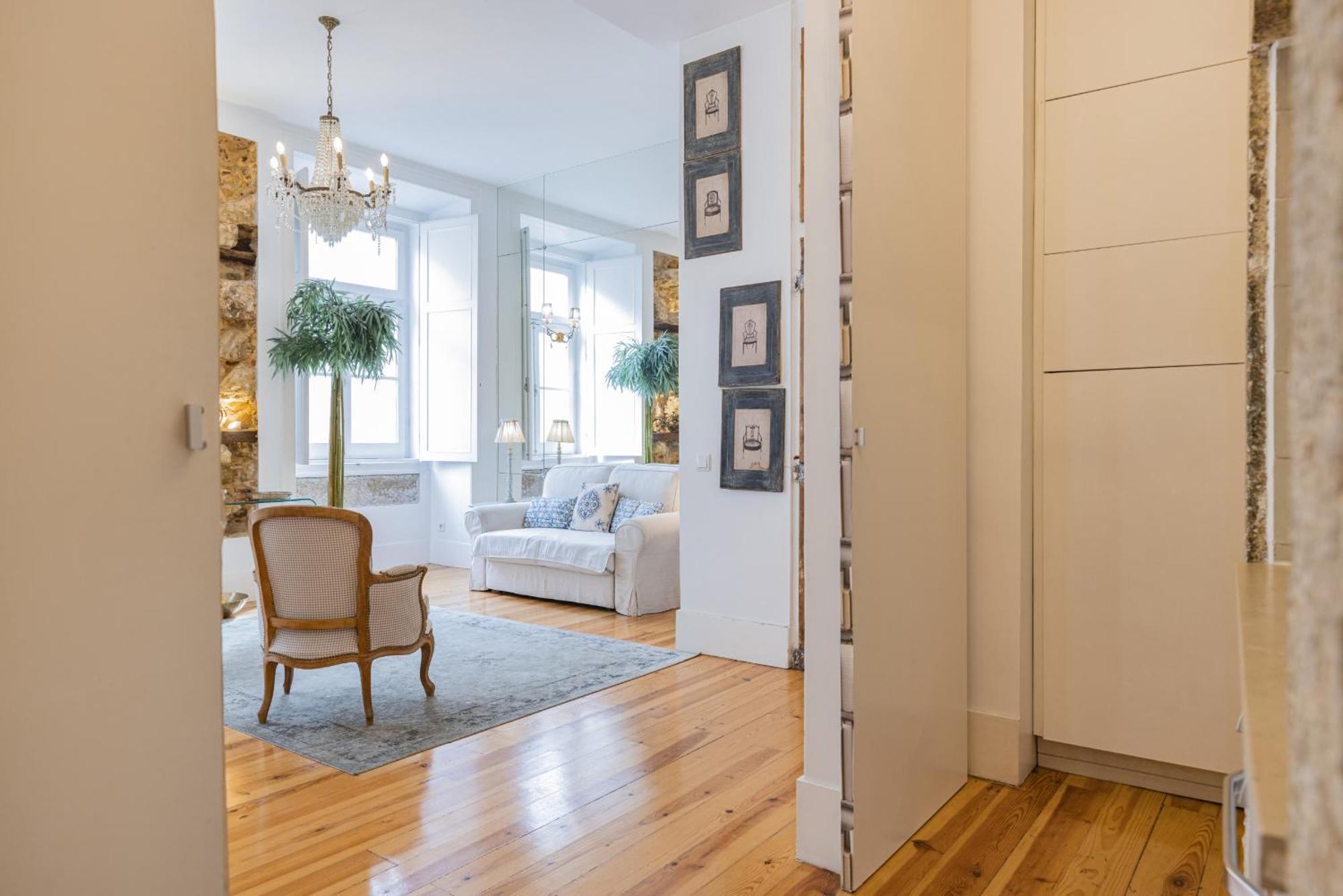 Downtown Retreat Apartment
