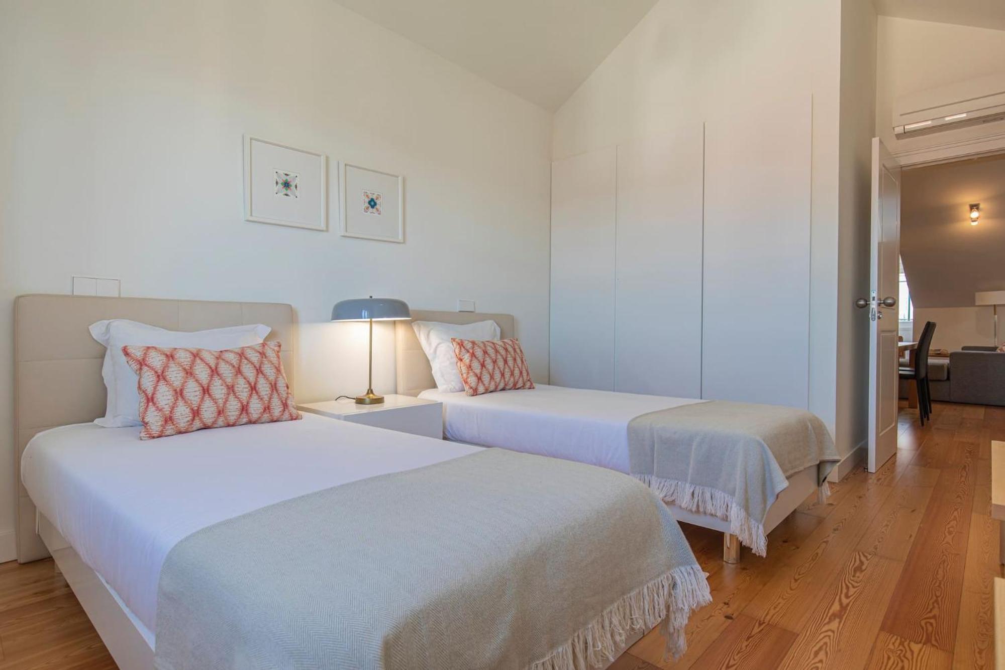Views By Innkeeper Lisbon