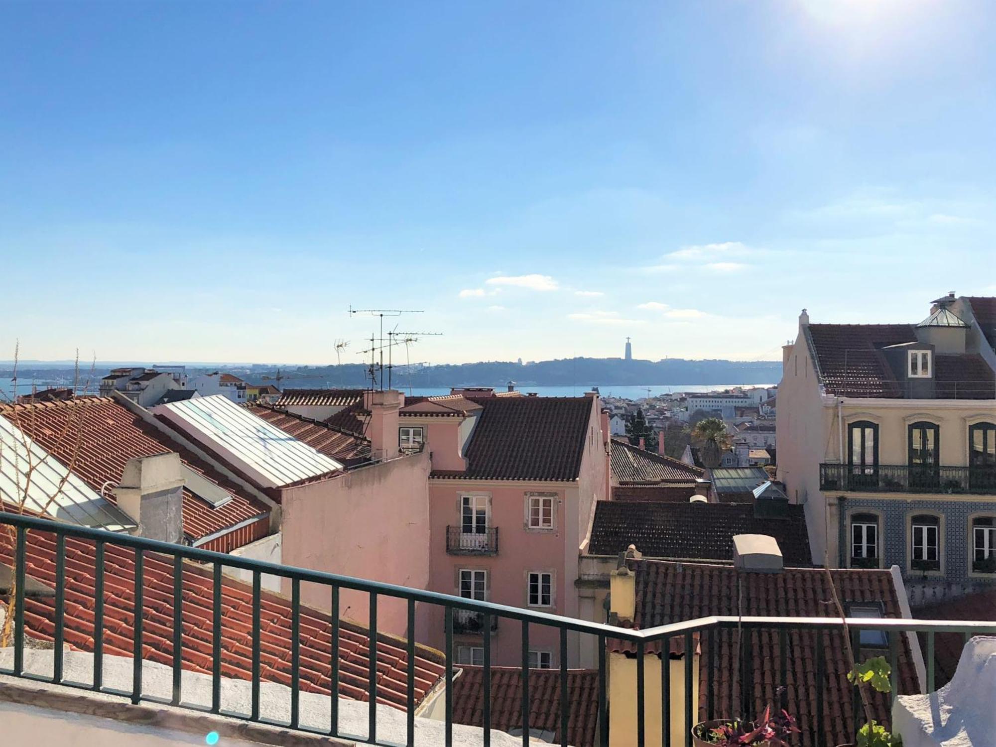 Sm3 Now With New Ac Rootop Terrace Bright And Cozy Pr Real Br Alto * Lisbon