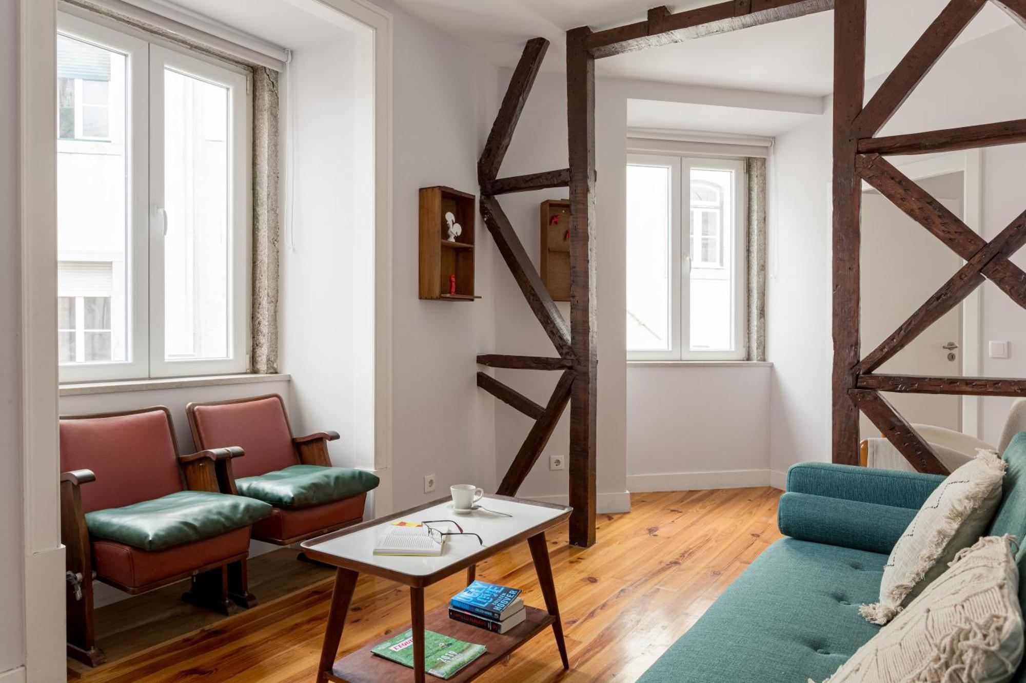 Joivy Inviting Flat Next To Carmo Convent Apartment